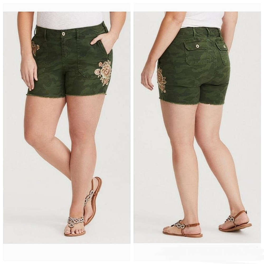 Torrid Green Camo Cutoff Shorts Floral Embroidery High Rise Raw Hem Casual 20 - Picture 13 of 13